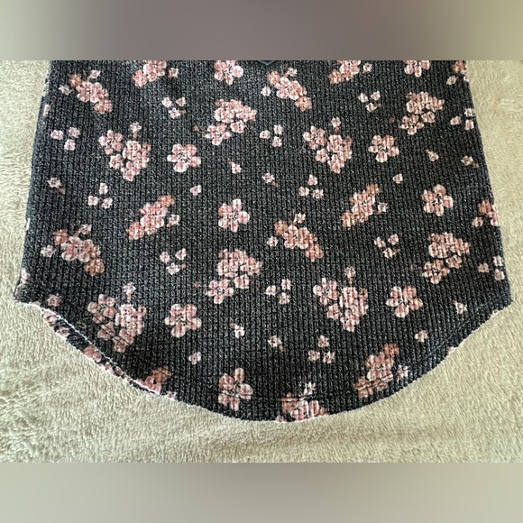 NWOT We The Free Black and Pink Floral Long Sleeve Top - Picture 3 of 8